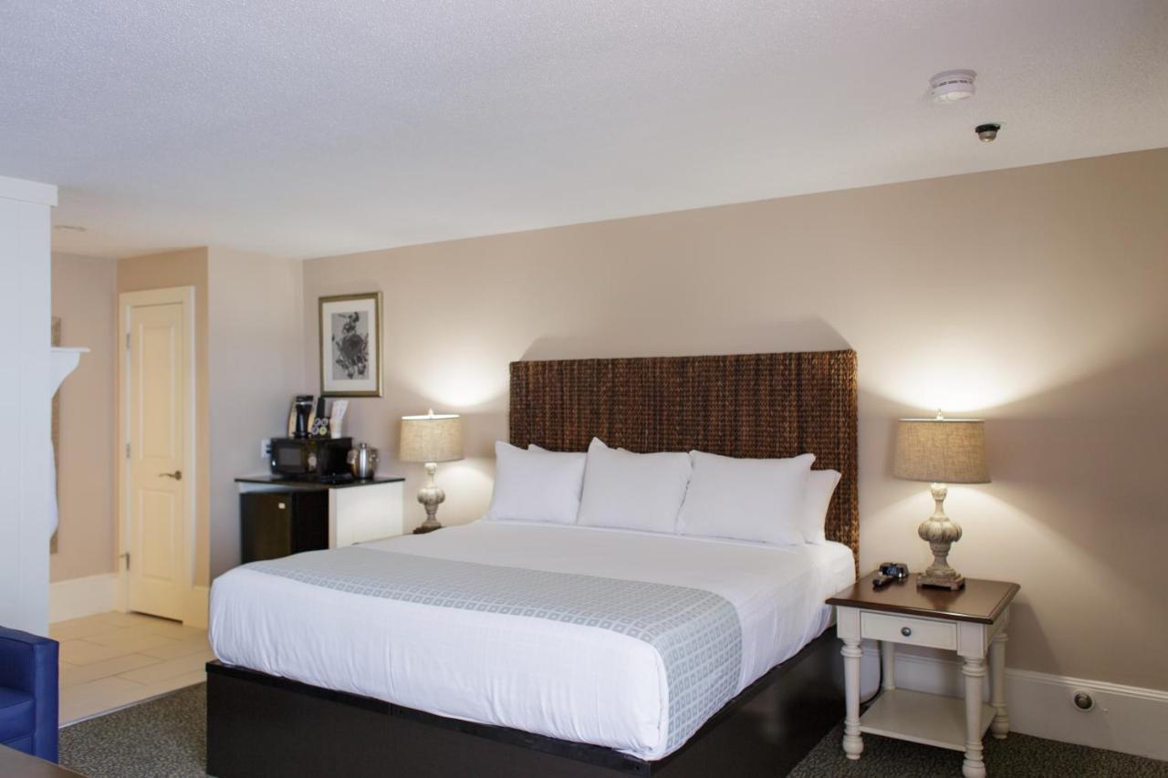 Sea Crest Beach Resort Фалмът Екстериор снимка
