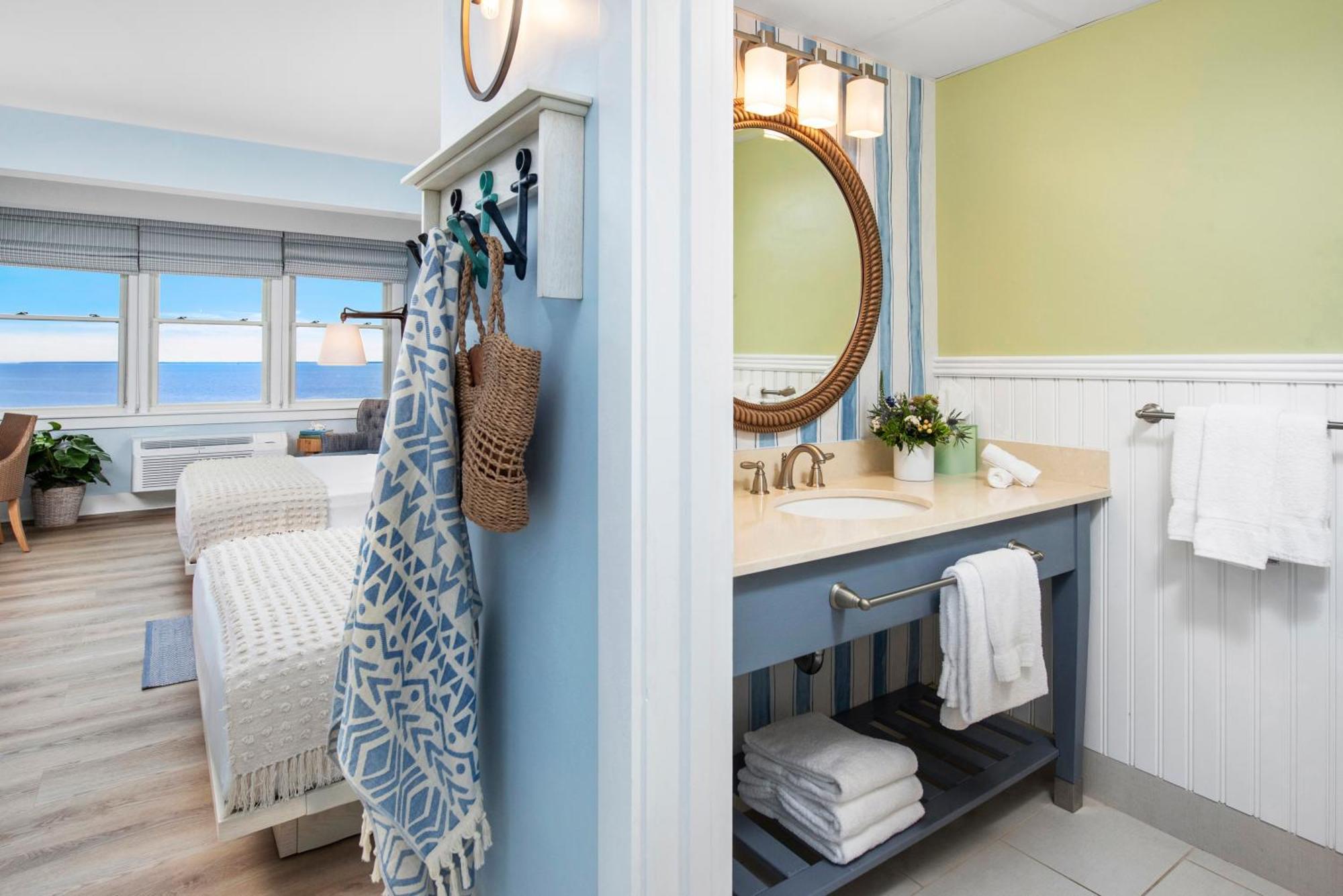 Sea Crest Beach Resort Фалмът Екстериор снимка